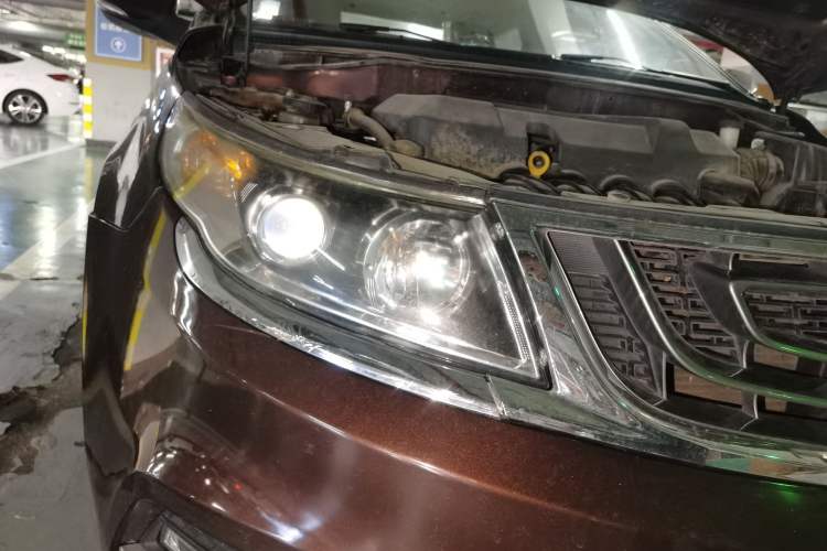 Used Geely Auto Vision 2017 1.5L Manual Happiness Edition Right Front Headlight