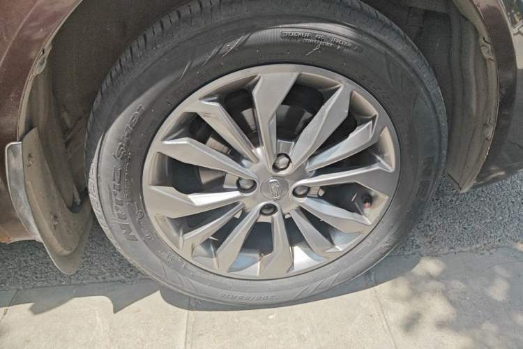 Used Geely Auto Vision 2017 1.5L Manual Happiness Edition Right Front Wheel Hub