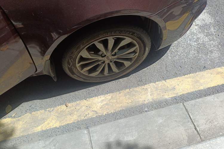 Used Geely Auto Vision 2017 1.5L Manual Happiness Edition Right Front Wheel Hub
