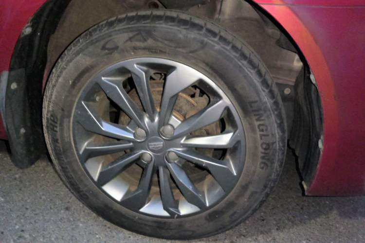 Used Geely Auto Vision 2017 1.5L Automatic Happiness Edition Right Front Wheel Hub