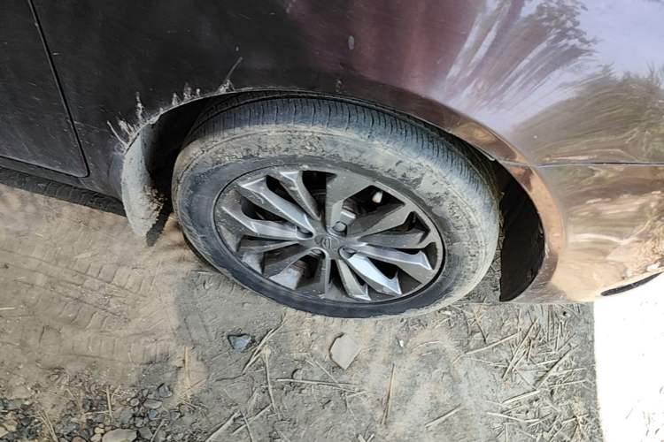 Used Geely Auto Vision 2017 1.5L Manual Happiness Edition Right Front Wheel Hub