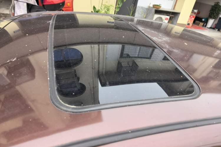 Used Geely Auto Vision 2017 1.5L Manual Happiness Edition Roof