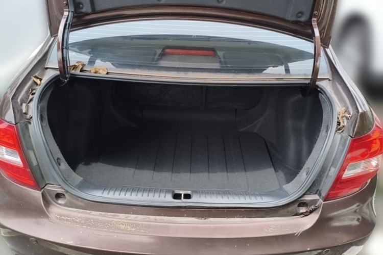 Used Geely Auto Vision 2017 1.5L Automatic Happiness Edition Trunk