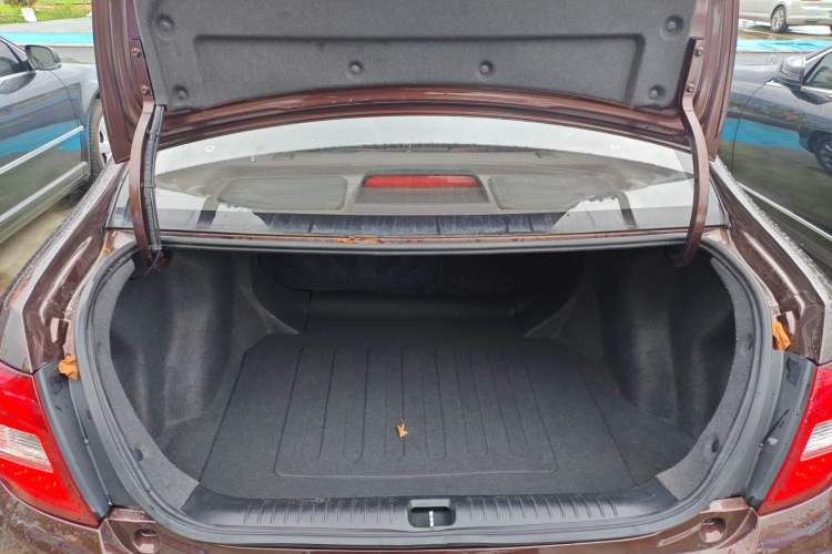 Used Geely Auto Vision 2017 1.5L Automatic Happiness Edition Trunk