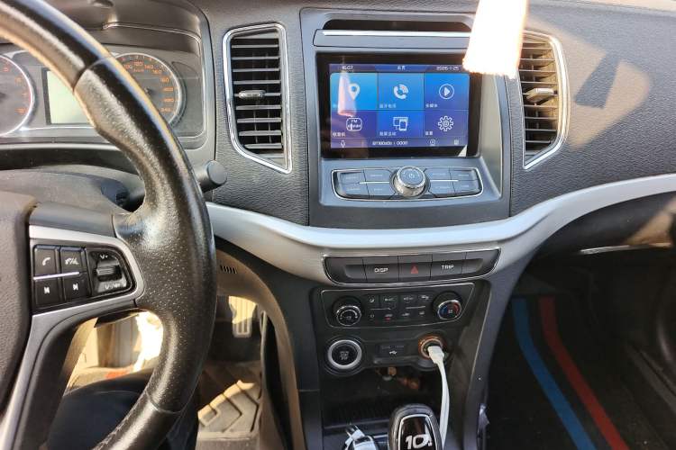 Used Geely Auto Vision 2017 1.5L Automatic Happiness Edition Audio And AC Panel