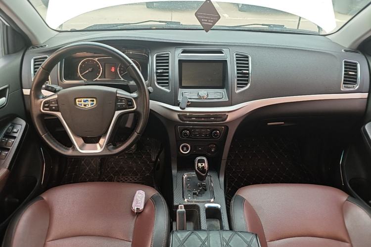 Used Geely Auto Vision 2017 1.5L Automatic Happiness Edition Center Console