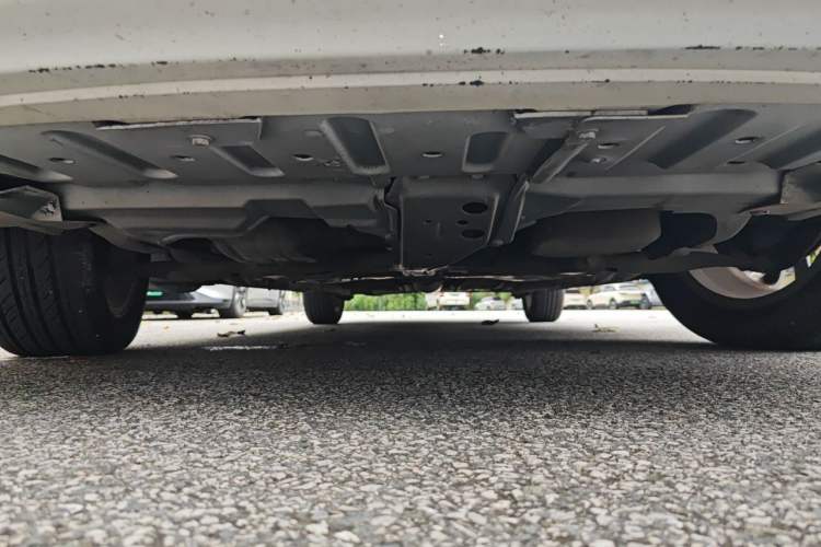Used Geely Auto Vision 2017 1.5L Automatic Happiness Edition Chassis Front