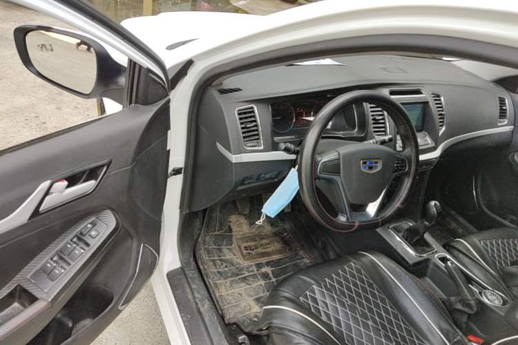 Used Geely Auto Vision 2017 1.5L Manual Happiness Edition Driver Seat