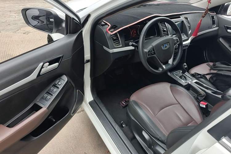 Used Geely Auto Vision 2017 1.5L Automatic Happiness Edition Driver Seat