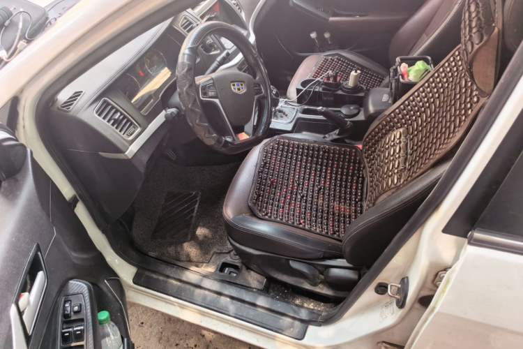 Used Geely Auto Vision 2017 1.5L Automatic Happiness Edition Driver Seat