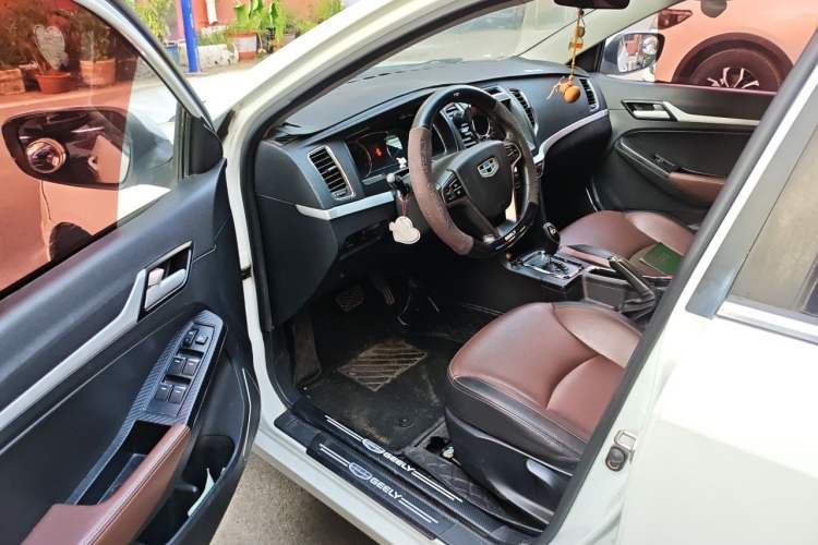 Used Geely Auto Vision 2017 1.5L Automatic Happiness Edition Driver Seat
