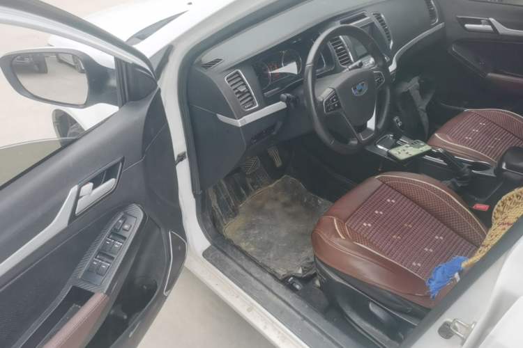 Used Geely Auto Vision 2017 1.5L Automatic Happiness Edition Driver Seat
