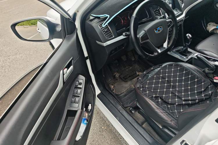 Used Geely Auto Vision 2017 1.5L Manual Happiness Edition Driver Seat