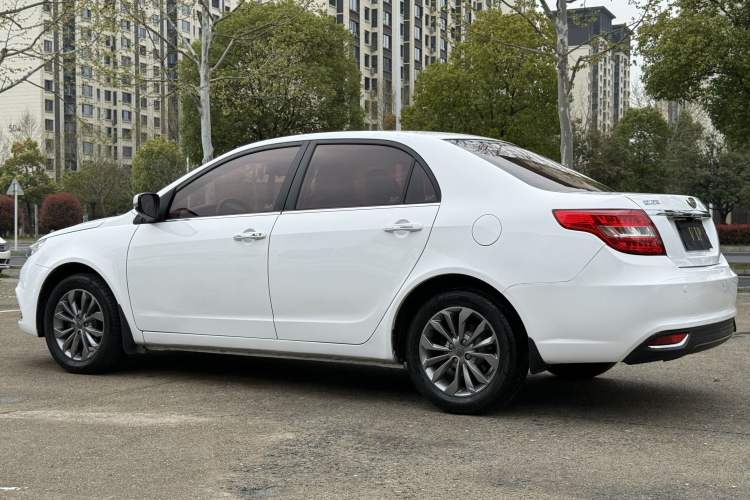 Used Geely Auto Vision 2017 1.5L Automatic Happiness Edition Exterior 2