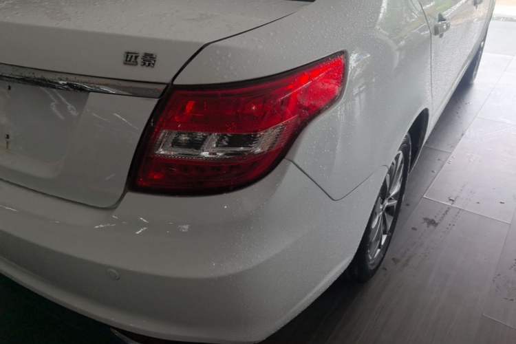 Used Geely Auto Vision 2017 1.5L Automatic Happiness Edition Exterior 3