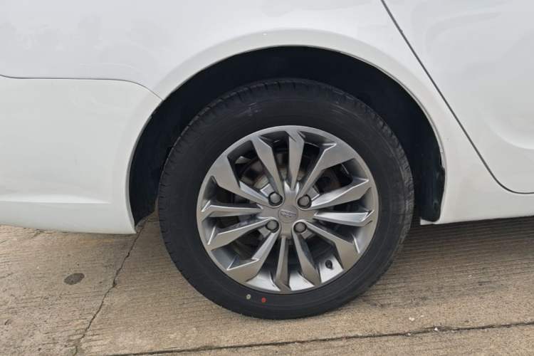 Used Geely Auto Vision 2017 1.5L Automatic Happiness Edition Exterior 3