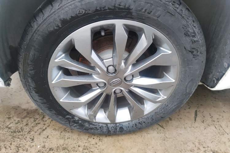 Used Geely Auto Vision 2017 1.5L Automatic Happiness Edition Exterior 5