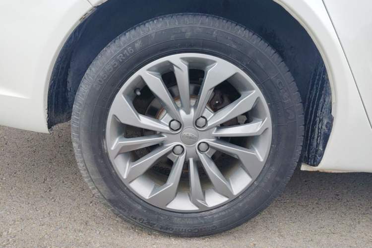 Used Geely Auto Vision 2017 1.5L Automatic Happiness Edition Exterior 5