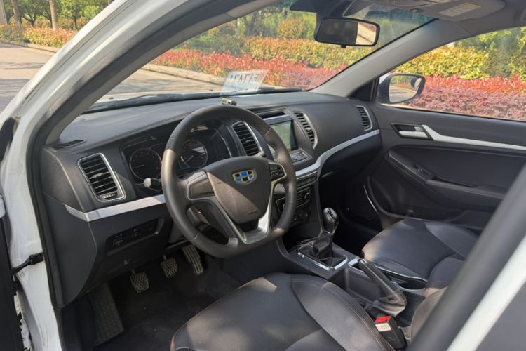 Used Geely Auto Vision 2017 1.5L Manual Happiness Edition Exterior 7