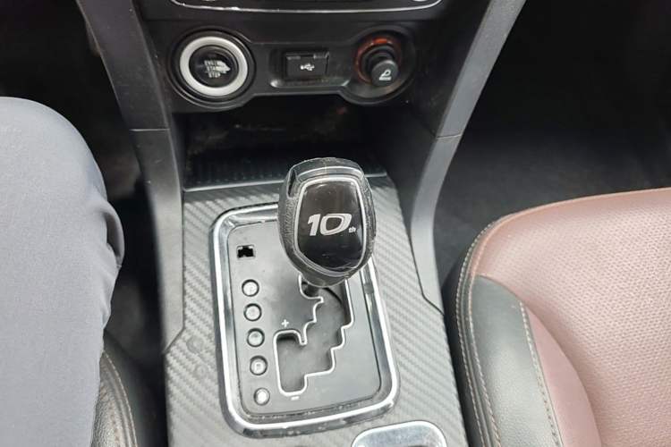 Used Geely Auto Vision 2017 1.5L Automatic Happiness Edition Gear Lever