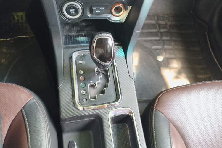 Used Geely Auto Vision 2017 1.5L Automatic Happiness Edition Gear Lever