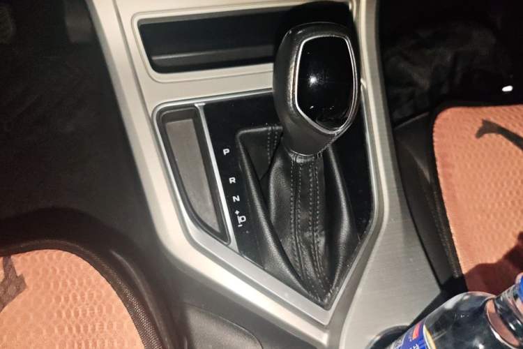 Used Geely Auto Vision 2017 1.5L Automatic Happiness Edition Gear Lever