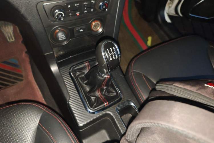 Used Geely Auto Vision 2017 1.5L Manual Happiness Edition Gear Lever