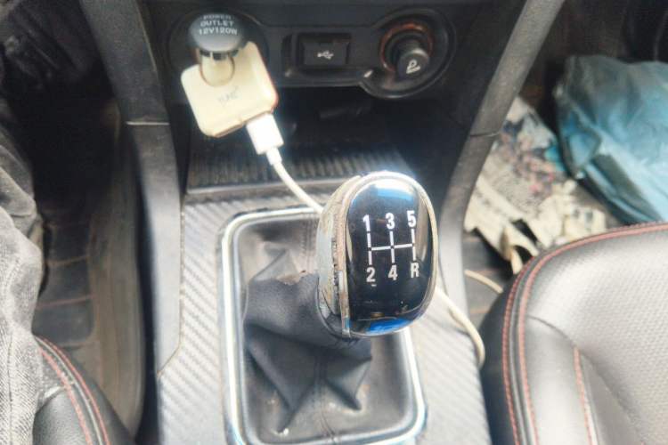 Used Geely Auto Vision 2017 1.5L Manual Happiness Edition Gear Lever