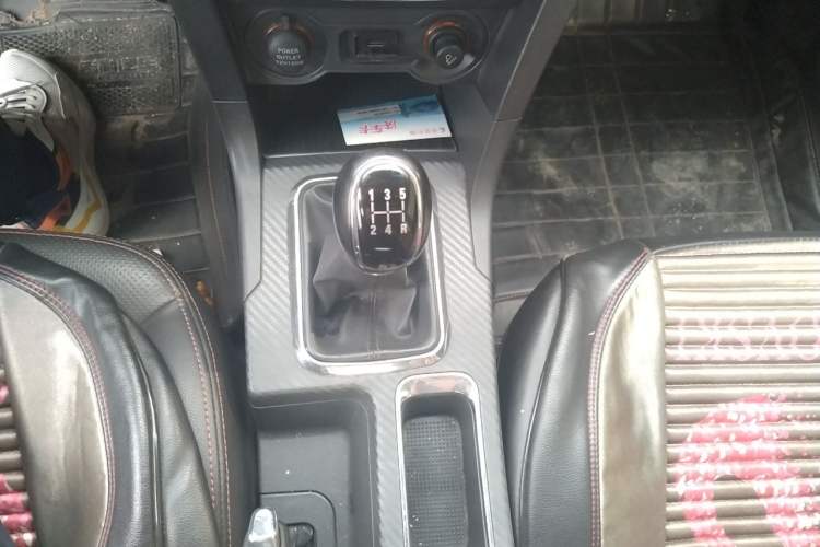 Used Geely Auto Vision 2017 1.5L Manual Happiness Edition Gear Lever