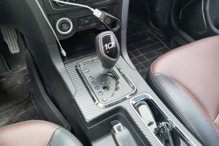 Used Geely Auto Vision 2017 1.5L Automatic Happiness Edition Gear Lever