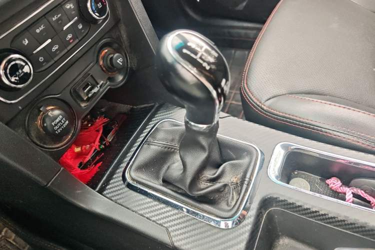 Used Geely Auto Vision 2017 1.5L Manual Happiness Edition Gear Lever