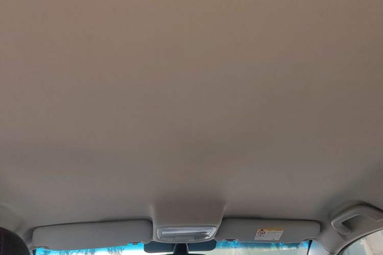 Used Geely Auto Vision 2017 1.5L Manual Happiness Edition Headliner