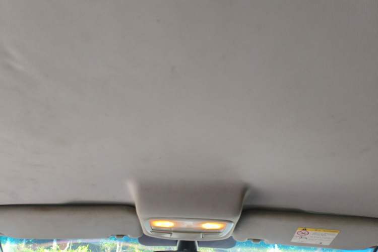 Used Geely Auto Vision 2017 1.5L Manual Happiness Edition Headliner