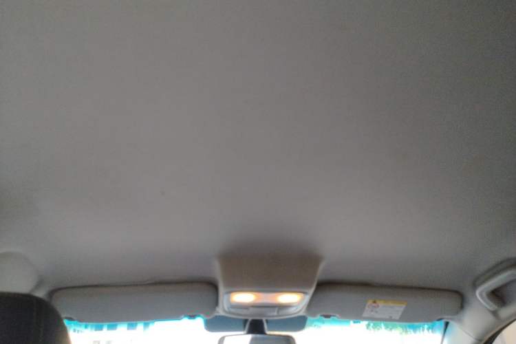Used Geely Auto Vision 2017 1.5L Automatic Happiness Edition Headliner