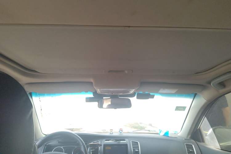 Used Geely Auto Vision 2017 1.5L Manual Happiness Edition Headliner