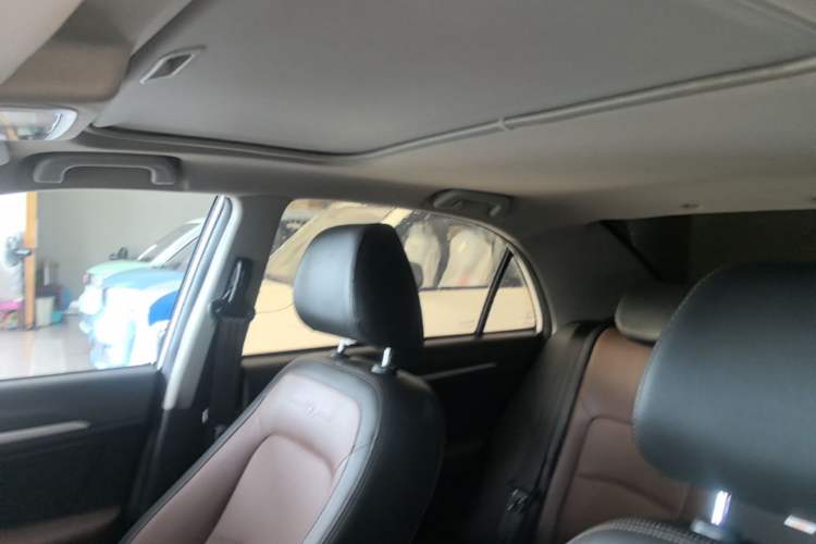 Used Geely Auto Vision 2017 1.5L Automatic Happiness Edition Headliner