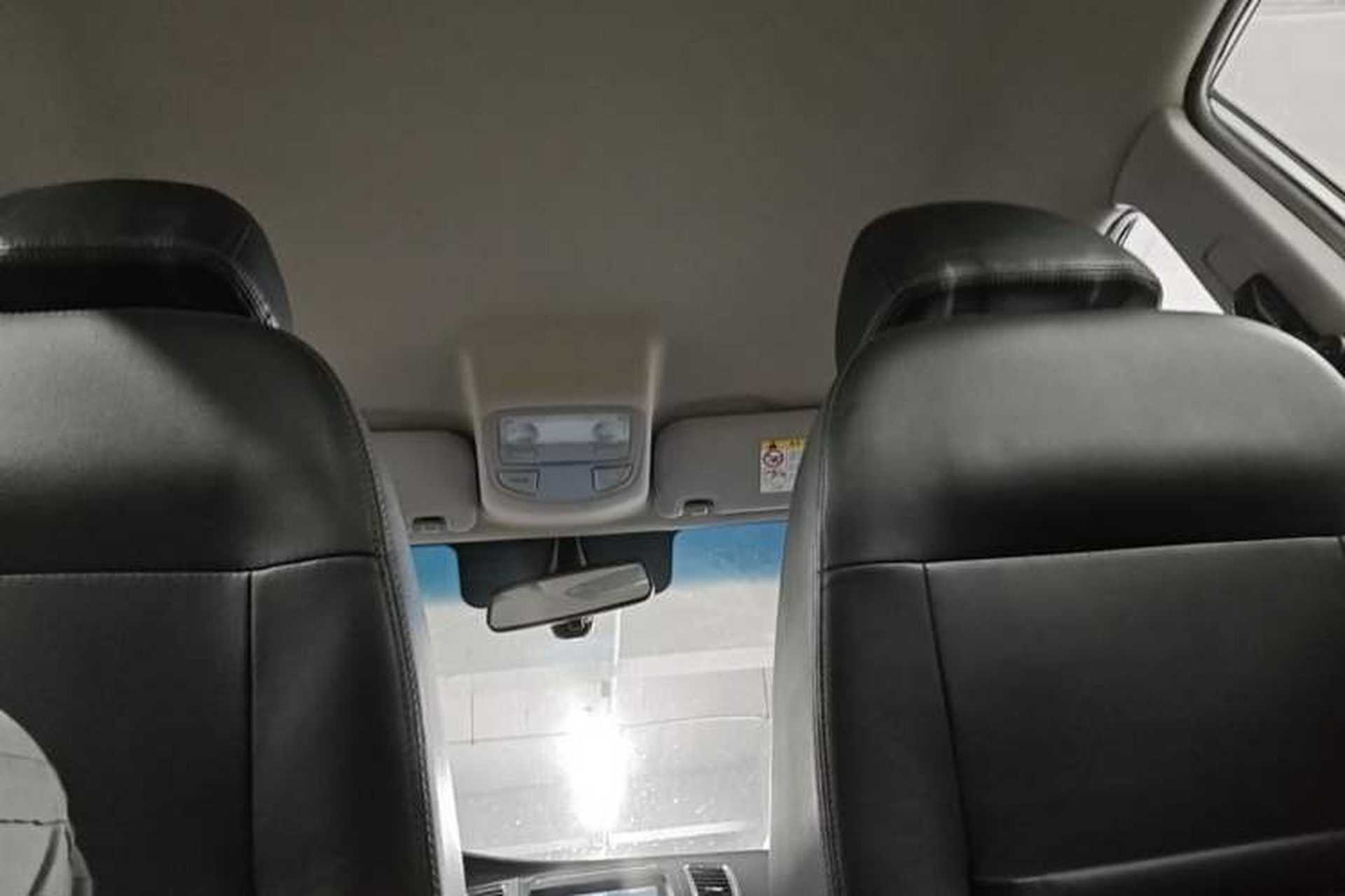 Used Geely Auto Vision 2017 1.5L Automatic Happiness Edition Headliner