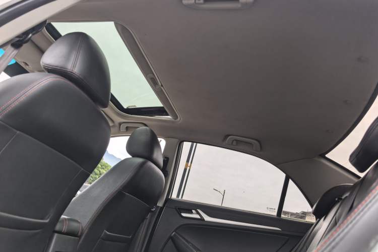 Used Geely Auto Vision 2017 1.5L Manual Happiness Edition Headliner