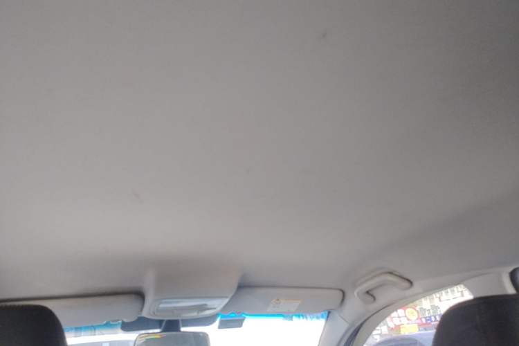 Used Geely Auto Vision 2017 1.5L Automatic Happiness Edition Headliner