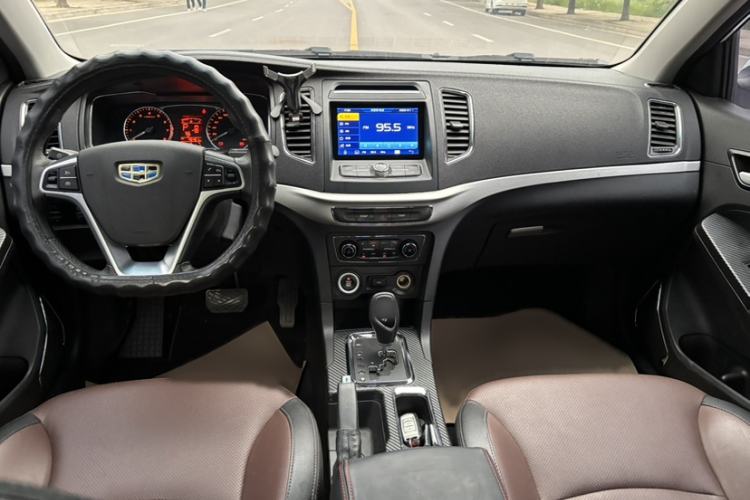 Used Geely Auto Vision 2017 1.5L Automatic Happiness Edition Interior 3