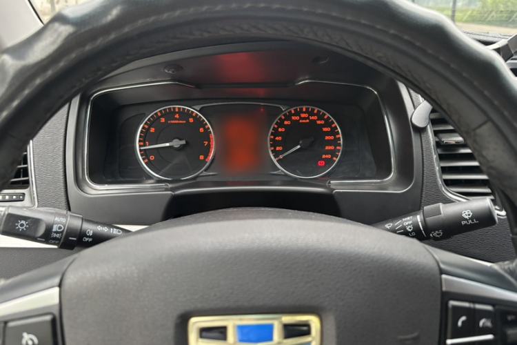 Used Geely Auto Vision 2017 1.5L Automatic Happiness Edition Interior 4