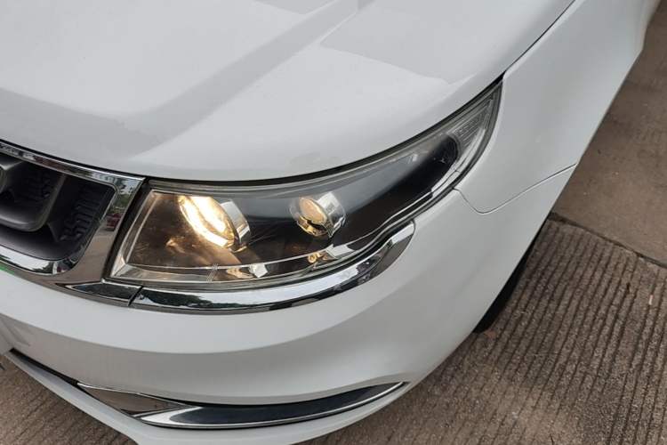 Used Geely Auto Vision 2017 1.5L Automatic Happiness Edition Left Front Headlight