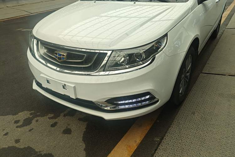 Used Geely Auto Vision 2017 1.5L Automatic Happiness Edition Left Front Headlight