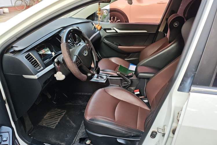Used Geely Auto Vision 2017 1.5L Automatic Happiness Edition Left Front Seat