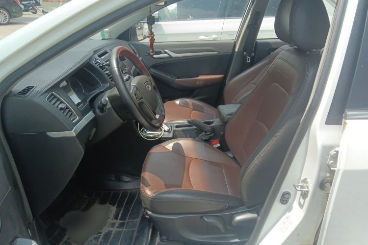 Used Geely Auto Vision 2017 1.5L Automatic Happiness Edition Left Front Seat