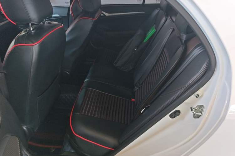Used Geely Auto Vision 2017 1.5L Automatic Happiness Edition Left Rear Seat