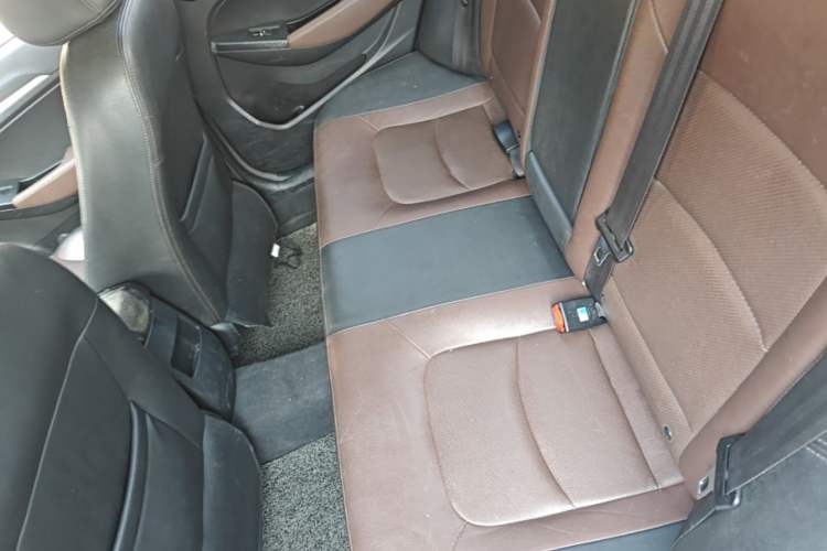 Used Geely Auto Vision 2017 1.5L Automatic Happiness Edition Left Rear Seat