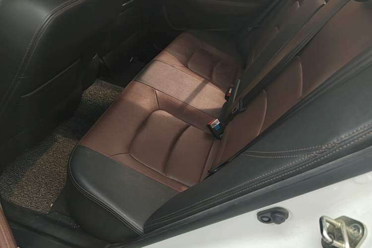 Used Geely Auto Vision 2017 1.5L Automatic Happiness Edition Left Rear Seat