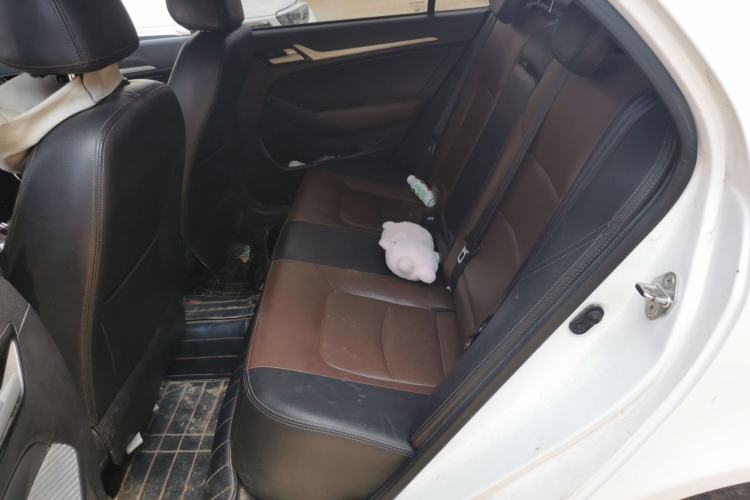 Used Geely Auto Vision 2017 1.5L Automatic Happiness Edition Left Rear Seat