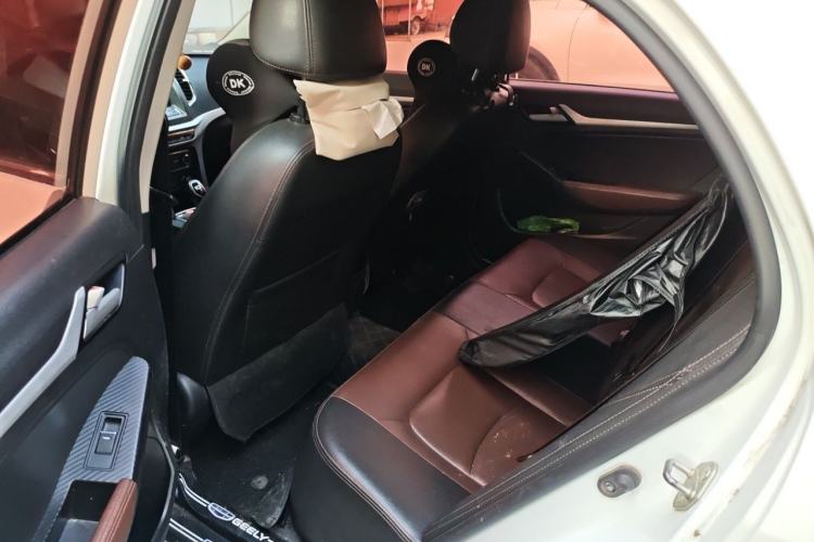 Used Geely Auto Vision 2017 1.5L Automatic Happiness Edition Left Rear Seat